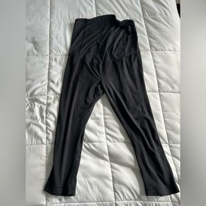 Isabel maternity crop legging